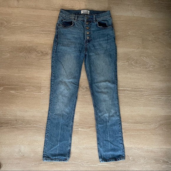 Reformation Liza High and Straight Jeans Malta Wash 26 like new! - Picture 4 of 13